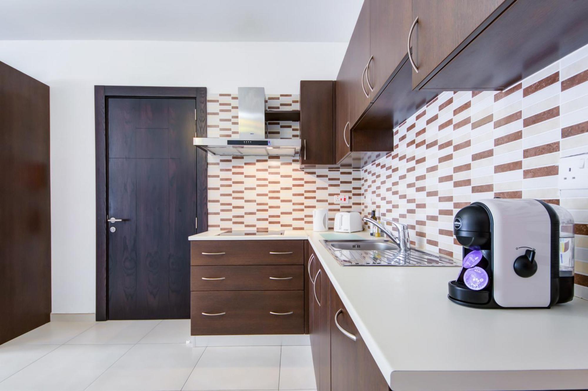 Stylish 2Br Apt With Balconies In St Julians, Paceville - Apt 6 By Vaganza Saint Julian's Exterior foto